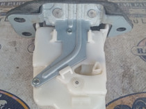 Broasca hayon Nissan Juke 2011