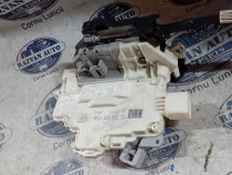 Broasca stanga spate Volkswagen Passat B7 2011