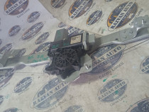 Macara geam dreapta fata Dacia Duster 2017