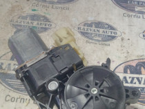 Motoras macara stanga fata Ford Kuga 2014