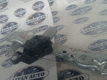 Macara geam stanga spate Nissan Pulsar 2014