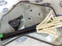 Macara geam stanga fata Skoda Yeti 2010