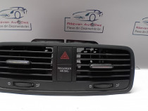 Grila centrala fata Skoda Yeti