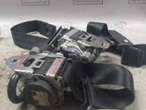 Set Centuri fata cu capsa Audi A3 2010