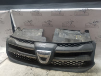 Grila bara fata Dacia Logan Mcv 2016