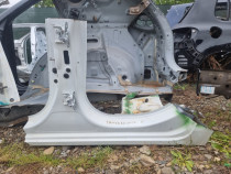 Prag stanga tabla Dacia Sandero 2020