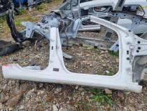 Prag dreapta tabla Skoda Octavia 3 2015