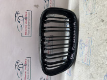 Grila centrala dreapta BMW Seria 1 F20 2014