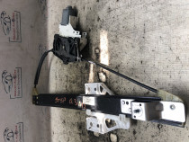 Macara geam stanga fata Audi Q3 2012