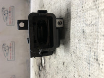 Contact electric Audi A4 B8 2.0 2014