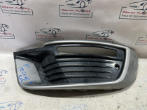 Grila proiector stanga Renault Megane 3 2014