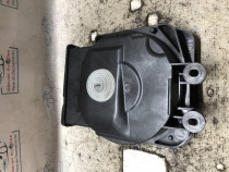 Boxa podea stanga BMW Seria 2 F46 1.5 Benzina 2016