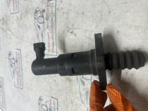 Pompa ambreiaj Volkswagen Jetta 2010