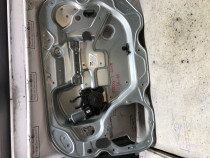 Macara geam dreapta fata Ford Focus 2 2009