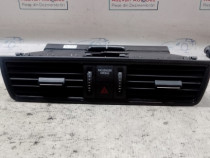 Grila ventilatie centrala Skoda RAPID 1.6 Motorina 2017