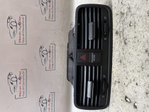 Grila ventilatie centrala Skoda Yeti 2.0 Motorina 2015