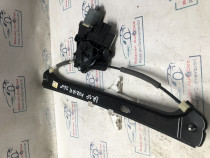 Macara geam dreapta spate Skoda Kodiaq 2.0 Motorina 2021