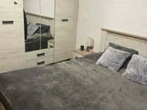 Apartament 3 camere, decomandat - zona Vlahuta