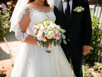 Vând rochie de mireasă