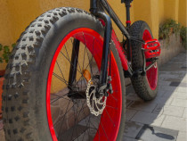 Bicicletă fat bike