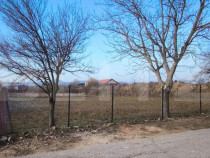 Teren intravilan 550 mp, stradal, zona Podari