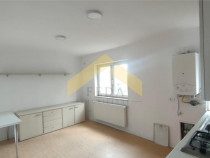 Bloc cu 18 apartamente de inchiriat