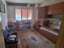 Apartament de vanzare, 49 mp, 2 camere, decomandat, zona Sol