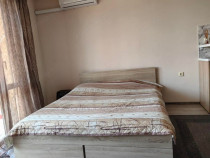 1 camera in zona Aradului
