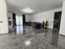 Casa cu 4 camere mobilata și utilata în suprafață de 237