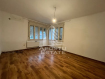 Casa individuala, cu 3 camere, 2 fronturi, teren 652, zon...