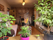 Apartament cu 3 camere in zona Soarelui