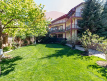 Vila de vanzare 14 camere / PISCINA / TEREN GENEROS/ BRAG...