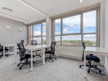 Spațiu de birou privat pentru 5 persoane &icirc;n Regus Green Gate