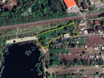 Teren generos deschidere lac,langa padure,aproape centru,1860mp