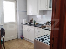 Apartament cu 4 camere, etaj intermediar, 95 mp, ULTRACENTRA