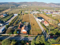 Teren intravilan, pe 3.800 mp, cu vedere frumoasa, Sfantu G