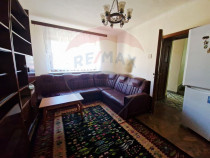 Casă / Vilă str. Ana Ipatescu S+P+1 , 5 camere , teren ...