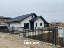 Casa plan parter 3 camere 90 mp + 500 mp teren, finisaje de