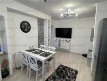 Apartament 2 camere, decomandat - zona Tractorul