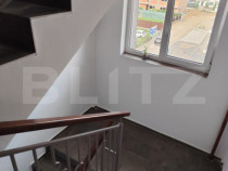 Apartament semidecomandat, 53 mp utili, parcare inclusa, zon
