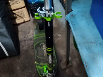 Trotinetă pentru copii