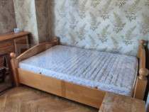 Apartament de inchiriat, cu 3 camere, zona Bd.Independentei