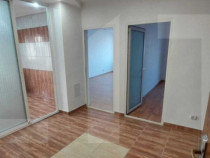 Apartament cu 4 camere, 80 mp, renovat, zona Berceni - negoc
