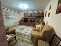 Apartament cu 3 camere decomandate - Parter - Zona George Enescu