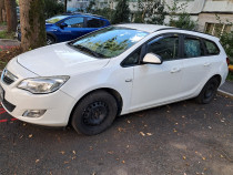Opel astra j sport tourer