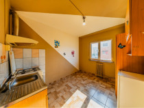 Garsoniera - Fortuna, Aleea Predeal, etaj 3/4