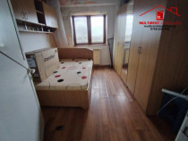 Garsonieră de vânzare – 20 mp, mobilată și utilată