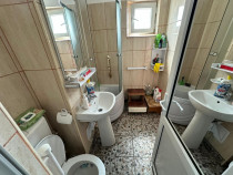 Apartament 3 camere, 63 mp – Cartier Neptun, Bloc R