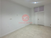 Spatiu ideal pentru afacerea ta &ndash; Tomis 3, parter bloc,...