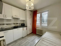Garsoniera 11 mp , renovata complet ,aproape de Iulius MALL!